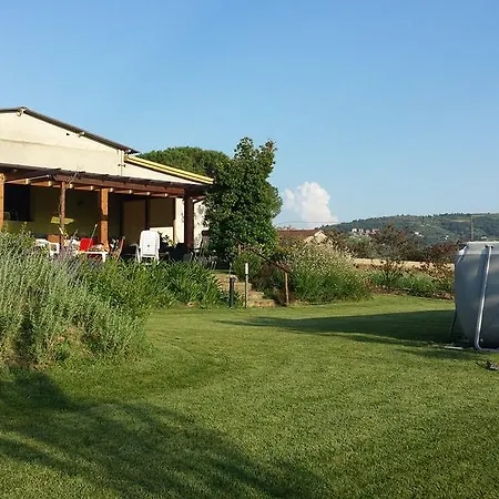 Hétvégi ház Residenza Zona Franca Macchie